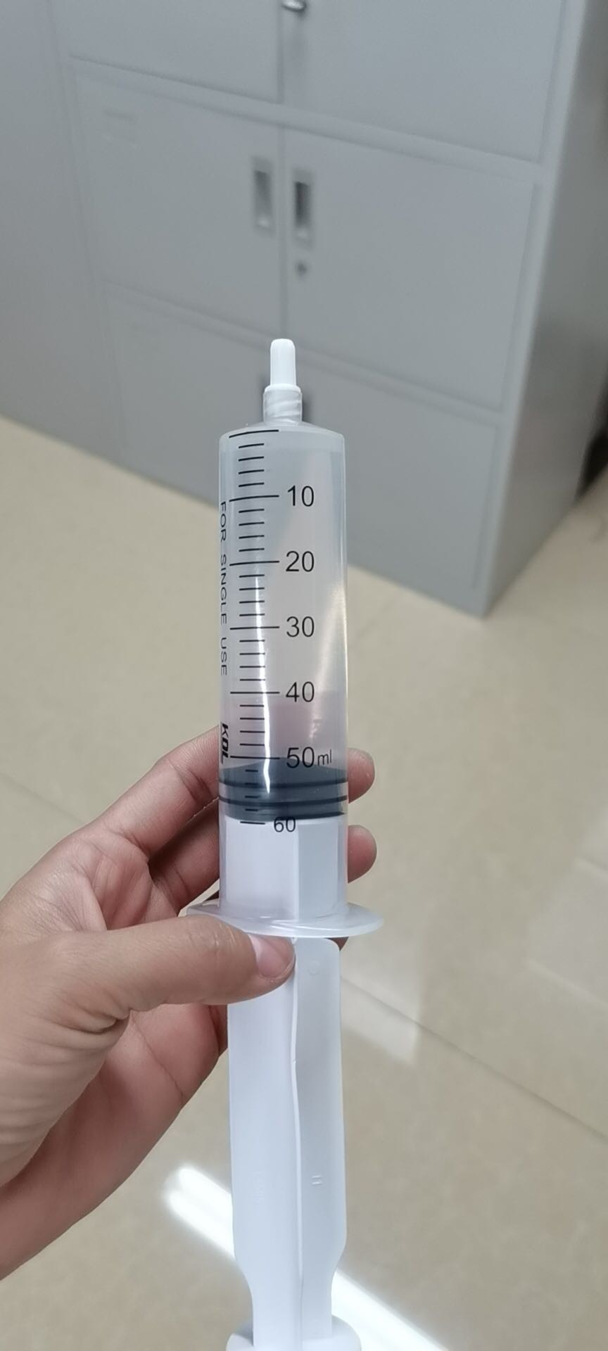 Enchimento dérmico injectável de ácido hialurónico para rosto, lábios, corpo, peito e nádegas